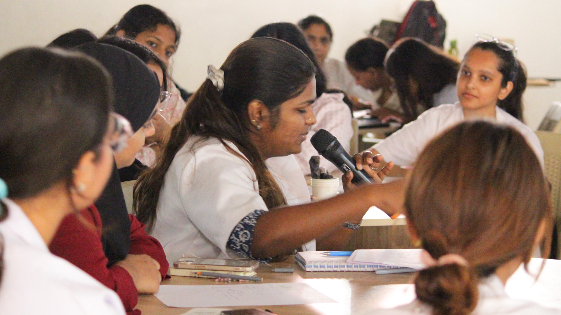 Mind and Brain Hospital art therapy workshop