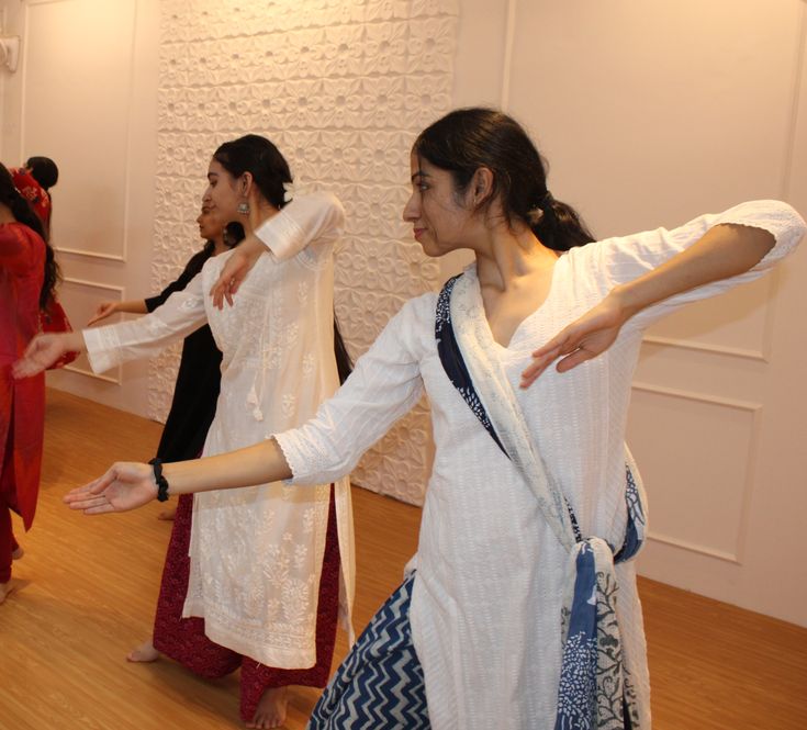 Creative movement therapy activity
