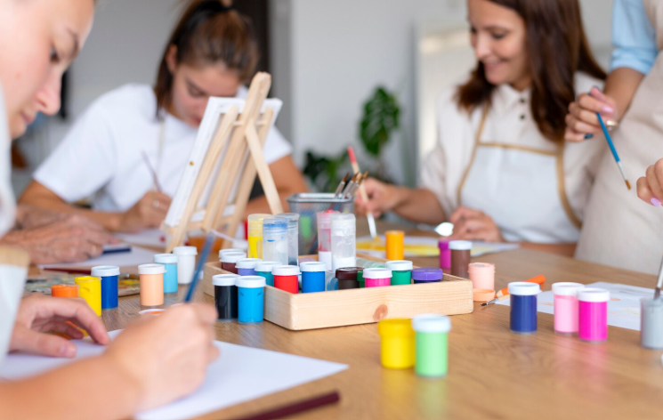 Indian group art therapy activity